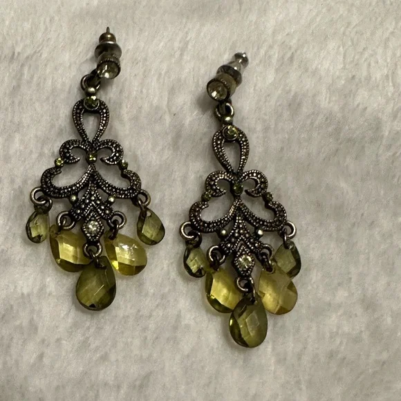 1928 Co. Green Chandelier Earrings - Picture 5 of 7
